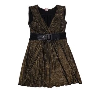 Volume One Juniors Belted Glitter Top
